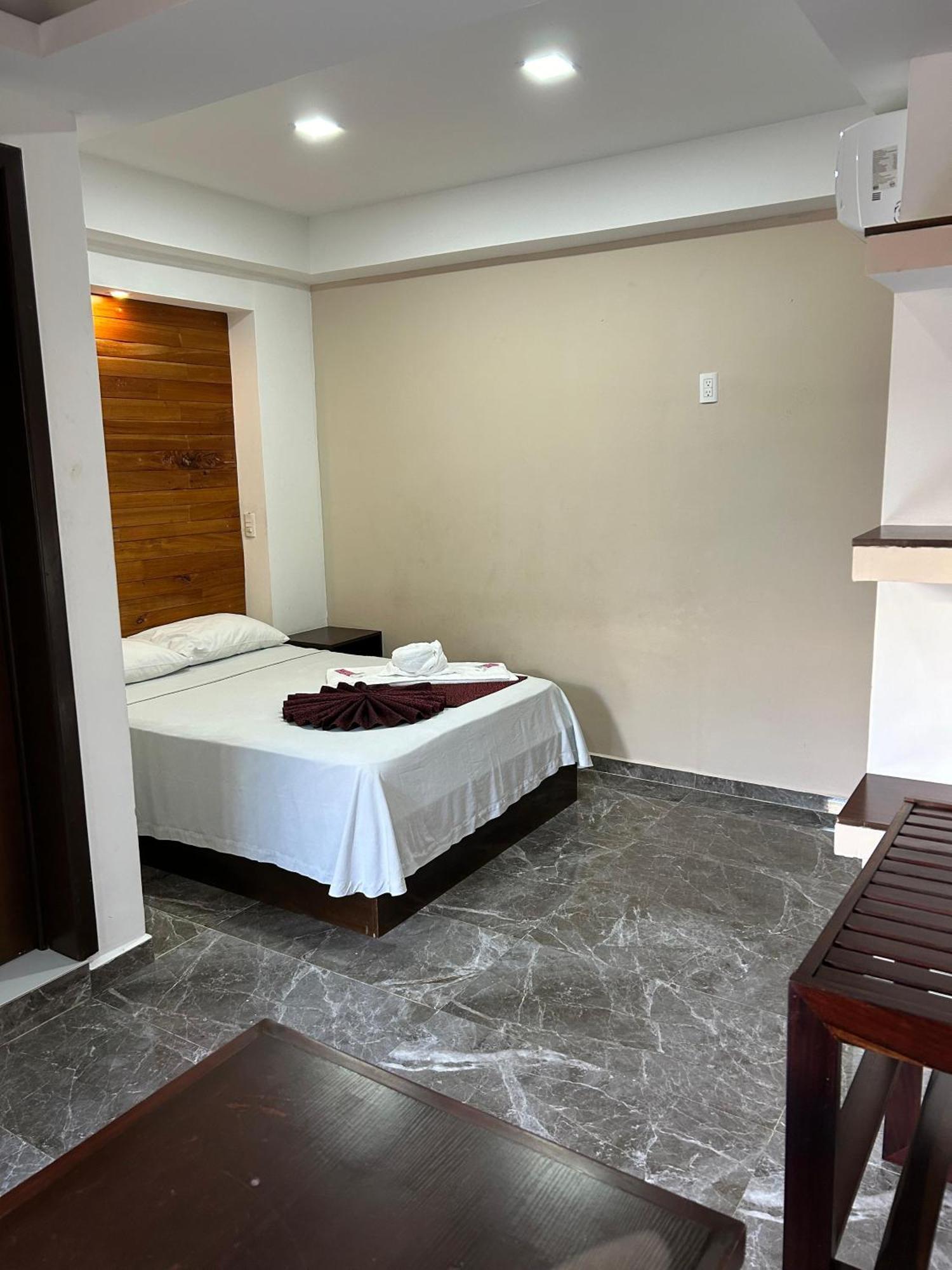 Framfor Inn Chetumal Exterior photo